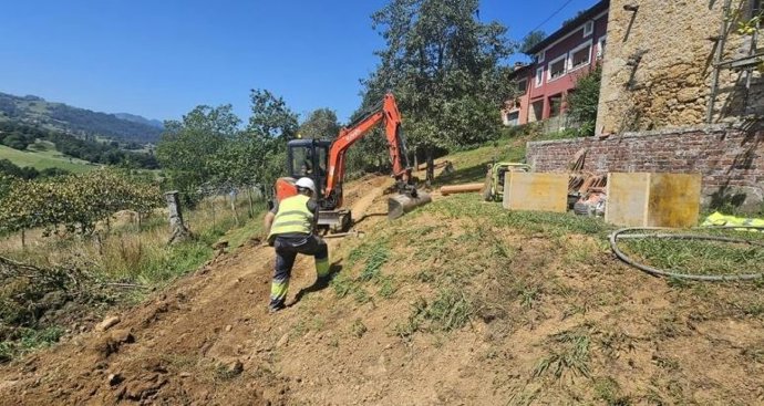 Inicio de los trabajos en Arobes.