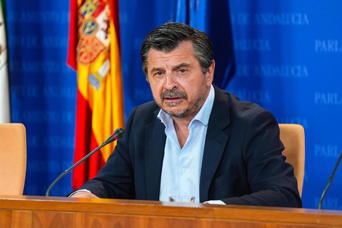 El portavoz del PP-A en el Parlamento andaluz, Toni Martín, este miércoles