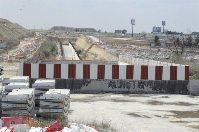 Archivo - Imagen de archivo de las obras para extender la red de Cercanías entre Móstoles y Navalcarnero