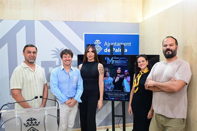 Presentación de la representación de la obra '¿Quién matará a Mesalina?' en el Castell de Bellver.