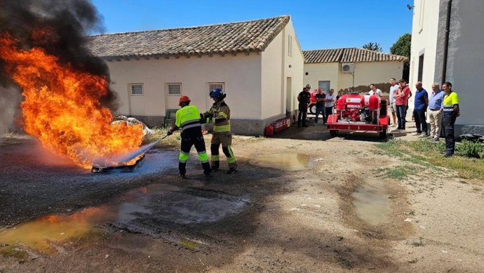 La DPH dota a Torla, Beranuy, Agüero, San Juan de Plan y Hecho de equipos de primera intervención de bomberos.
