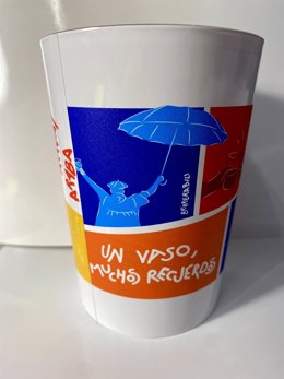 Uno de los vasos de la campaña 'Plástico 0'