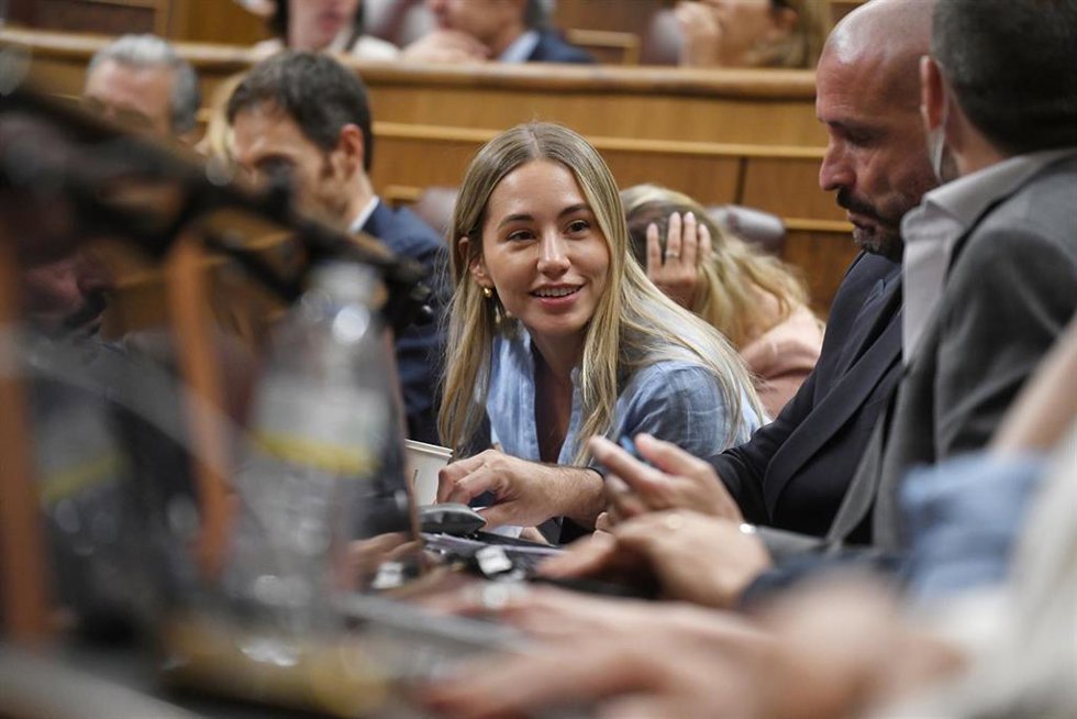 La diputada del PP Noelia Núñez durante una sesión plenaria extraordinaria, en el Congreso de los Diputados, a 22 de julio de 2025, en Madrid (España). 