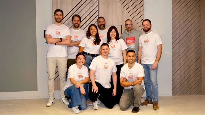 The travel tech company is now present in over 200 destinations and has prevented more than 1,100 tons of CO₂ emissions since adopting digital eSIMs.