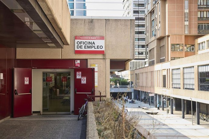 Archivo - Una oficina del SEPE, a 26 de julio de 2024, en Madrid (España). 