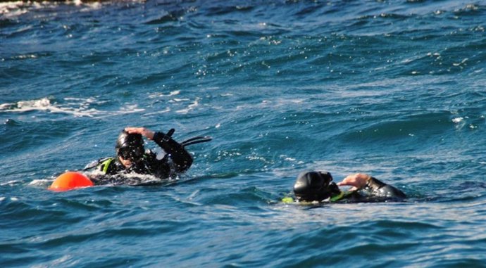 Archivo - Buzos de la Armada