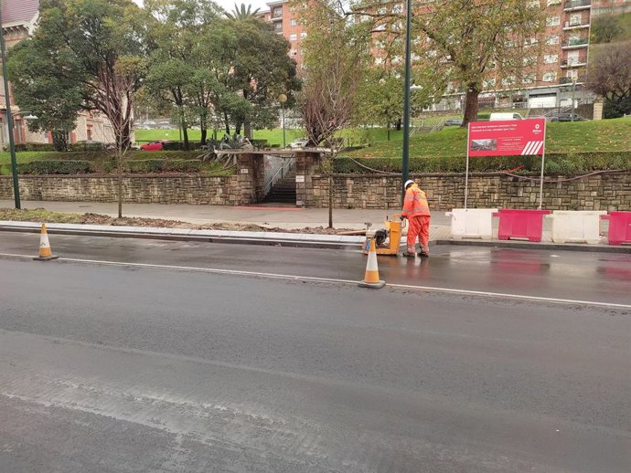 Archivo - Langile bat