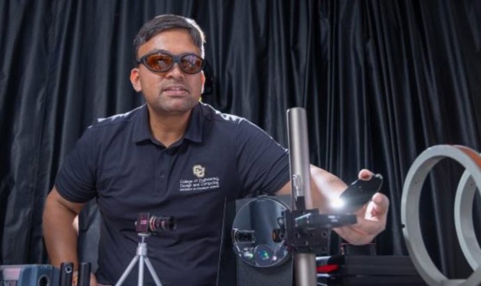 Profesor asistente de ingeniería eléctrica Aakash Sahai