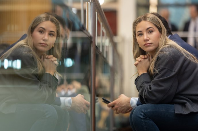 La diputada del PP, Noelia Núñez, durante un pleno en la Asamblea de Madrid, a 3 de abril de 2025, en Madrid (España).