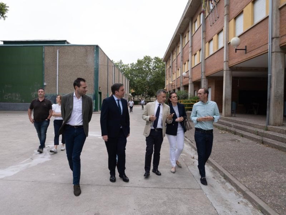 Siete colegios públicos de Logroño cuentan este verano con obras de mejora por más de 200.000 euros