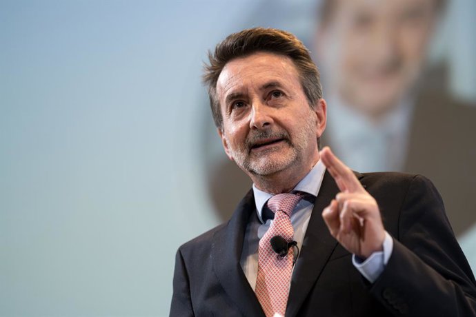 Archivo - El consejero delegado de Repsol, Josu Jon Imaz, clausura la jornada para 'La transformación industrial hacia el Net Zero', en el Campus Repsol, a 9 de octubre de 2024, en Madrid (España). Organizado por la Fundación Repsol, este evento se celebr