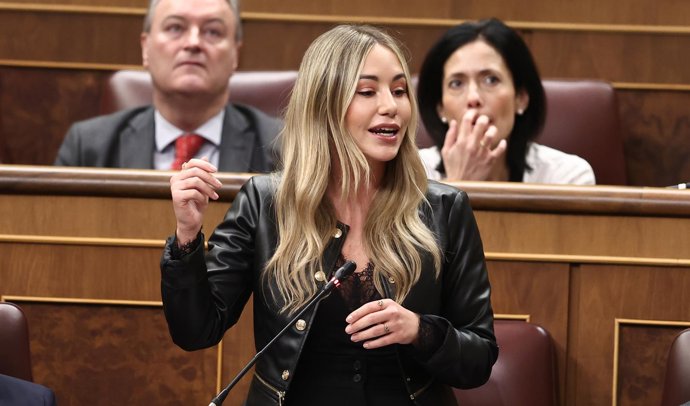 Archivo - La diputada del PP Noelia Núñez interviene durante una sesión de control al Gobierno, en el Congreso de los Diputados, a 19 de marzo de 2025, en Madrid (España).