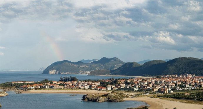 Vista aérea del municipio de Noja