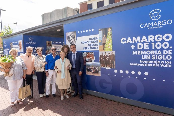 Camargo inaugura una instalación dedicada a seis vecinos centenarios en el Parque Lorenzo Cagigas y celebra su legado