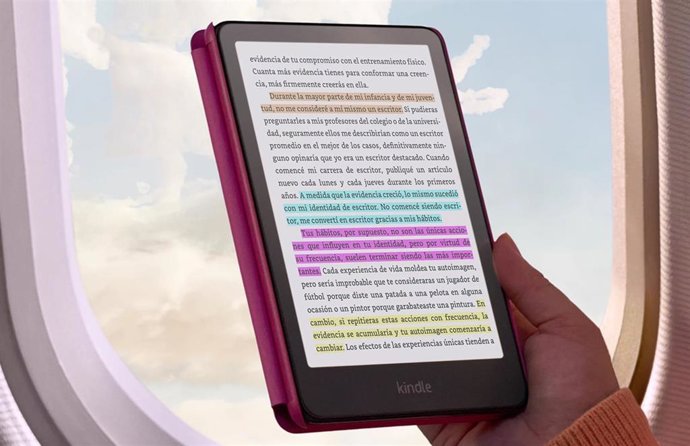 Archivo - El nuevo Kindle Colorsoft de 16 GB de Amazon.