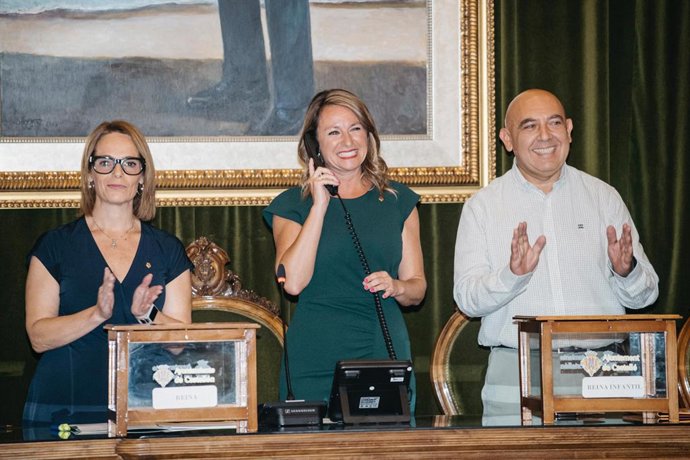 Telefonada de l'alcaldessa de Castelló, Begoña Carrasco, a les reines de les festes de 2026