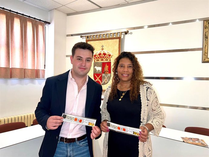 PRADEJÓN REFUERZA LA SEGURIDAD EN FIESTAS CON 500 PULSERAS CONTRA LA SUMISIÓN QUÍMICA