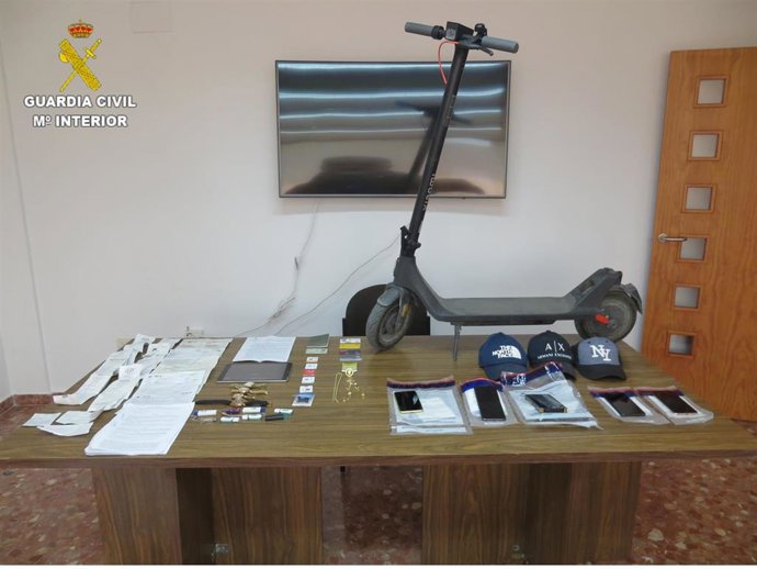 La Guardia Civil de Cuenca ha desarticulado una red de estafas que    Operaba a nivel nacional