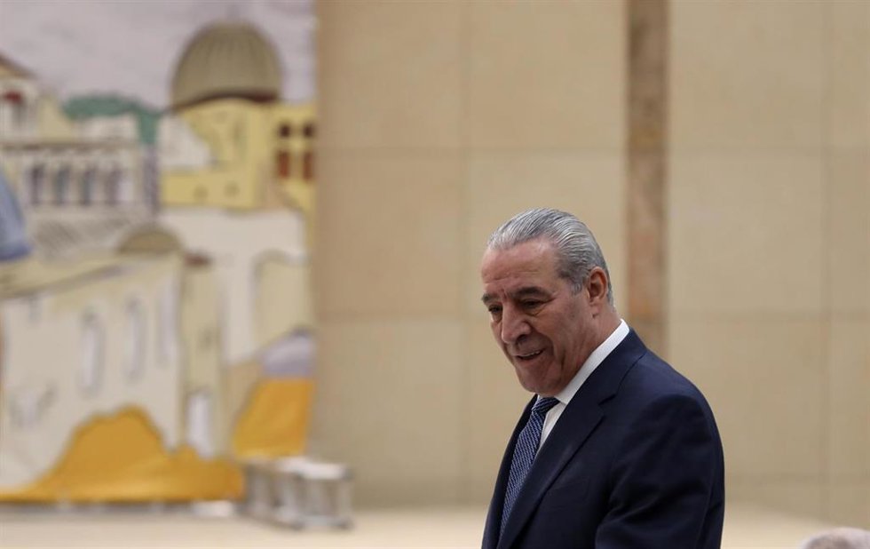 Archivo - Imagen de archivo del vicepresidente de la Autoridad Palestina, Husein al Sheij 