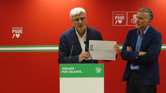 O secretário-geral do PSOE em Málaga, Josele Aguilar, em uma coletiva de imprensa.