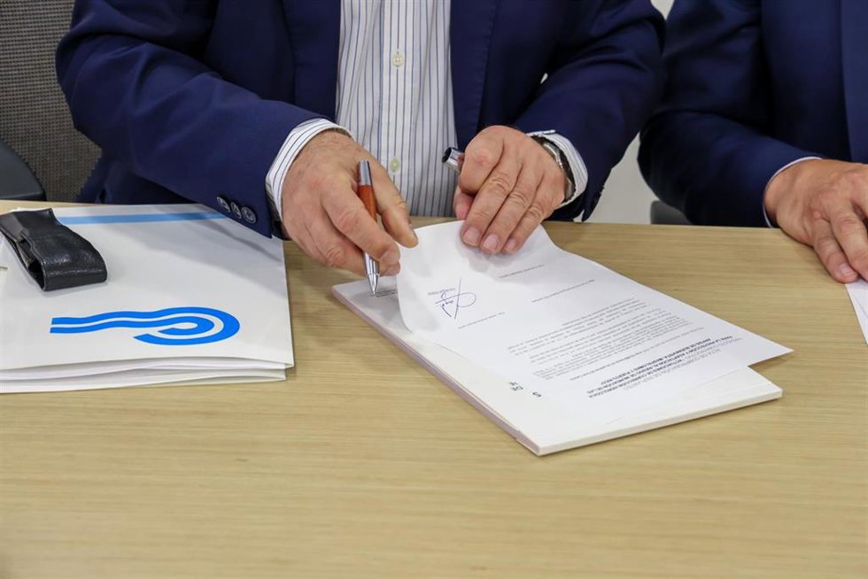 Firma del Gobierno canario y Cabildo de Gran Canaria para el replanteo de las obras de mejora de tres barrancos en el sur de Gran Canaria