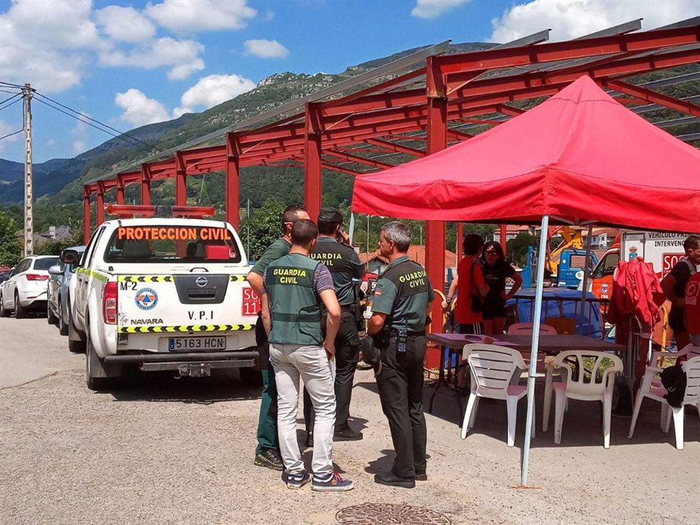 Archivo - Operativo de otro rescate en la misma cavidad.- Archivo