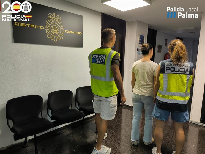 Detenidas tres mujeres por robar más de 10.000 euros con tarjetas sustraídas a turistas en el centro de Palma