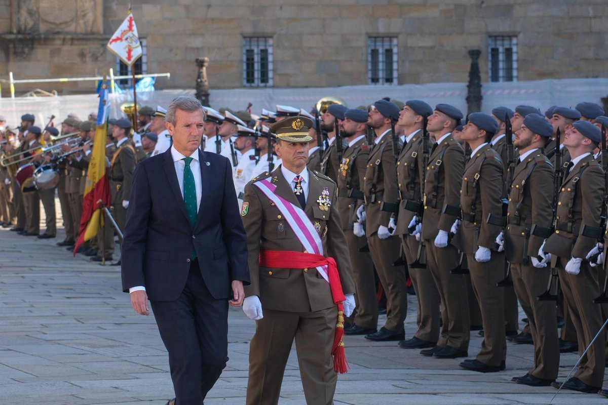 Santiago se engalana el Día de Galicia y los actos de la Ofrenda generan expectación:  ¿Vuelven luego los militares? 