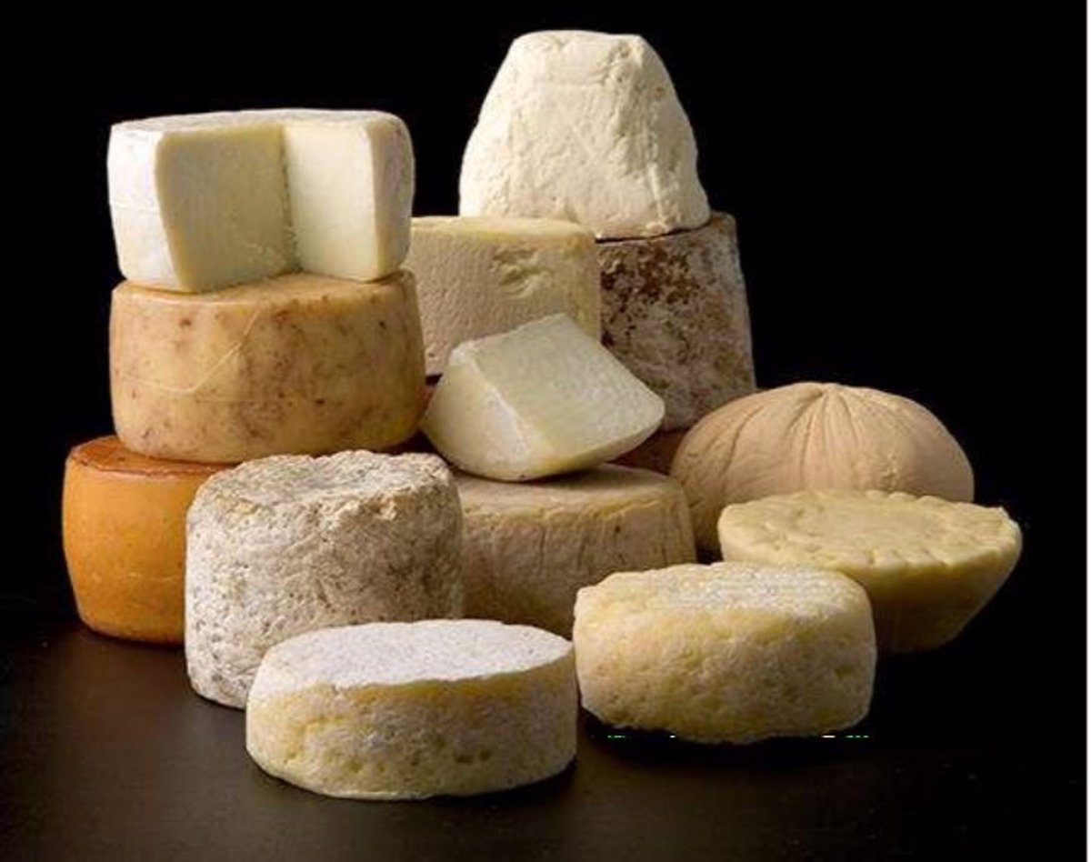Asturias acoge la primera edición de los Premios Arniu para quesos tradicionales y singulares del norte de España