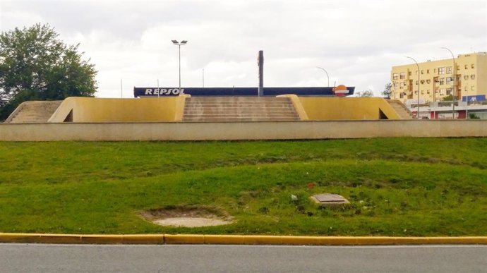 Archivo - Fuente ornamental de la glorieta principal de Ciudad Expo