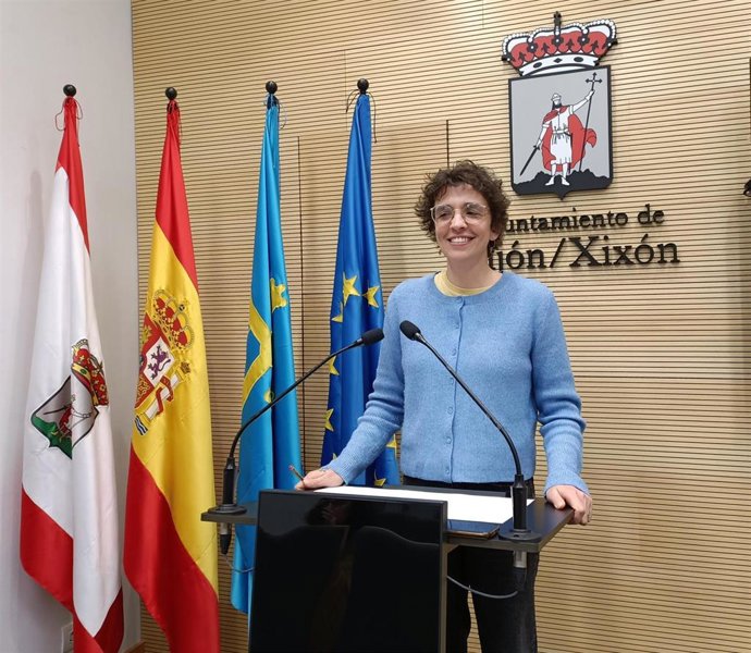 Archivo - La concejala de IU - Más País - IAS en el Ayuntamiento gijonés Noelia Ordieres