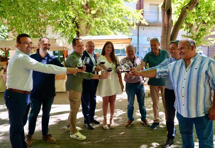 El presidente de la Diputación de Valladolid, Conrado Íscar,  inaugura los actos del 25 aniversario del Museo Provincial del Vino