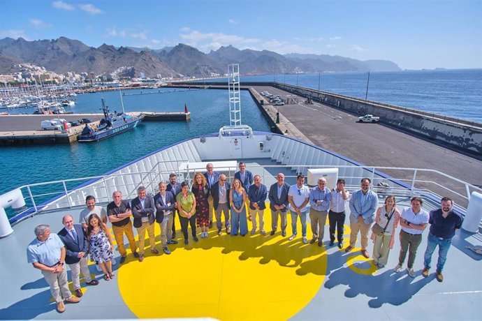 El nuevo buque oceanográfico 'Odón del Buen' recala por primera vez en el Puerto de Santa Cruz de Tenerife