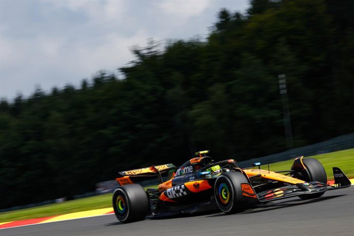 04 NORRIS Lando (gbr), McLaren F1 Team MCL39, em ação durante o Grande Prêmio da Bélgica de Fórmula 1 de 2025, 13ª etapa do Campeonato Mundial de Fórmula 1 da FIA de 2025, de 25 a 27 de julho de 2025, no Circuito de Spa-Francorchamps, em Stavelot, Bélgica