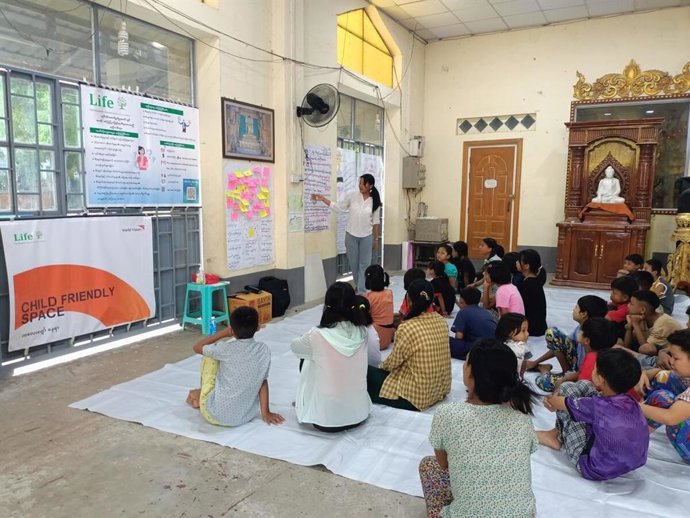 Espacio seguro de World Vision con Life, en Myanmar.