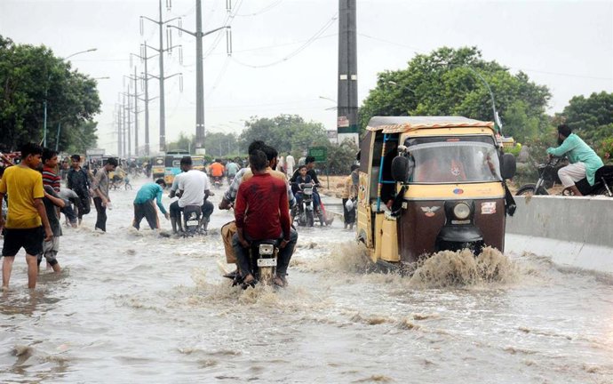 Archivo - Imagen de archivo de inundaciones en Pakistán por las lluvias monzónicas