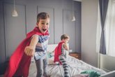 Foto: "Dormir es un superpoder": pon en práctica estos 10 consejos para que las vacaciones no lastren el sueño de tus hijos