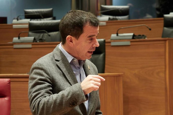 Archivo - El consejero de Industria y Transición Ecológica y Digital Empresarial del Gobierno de Navarra, Mikel Irujo.