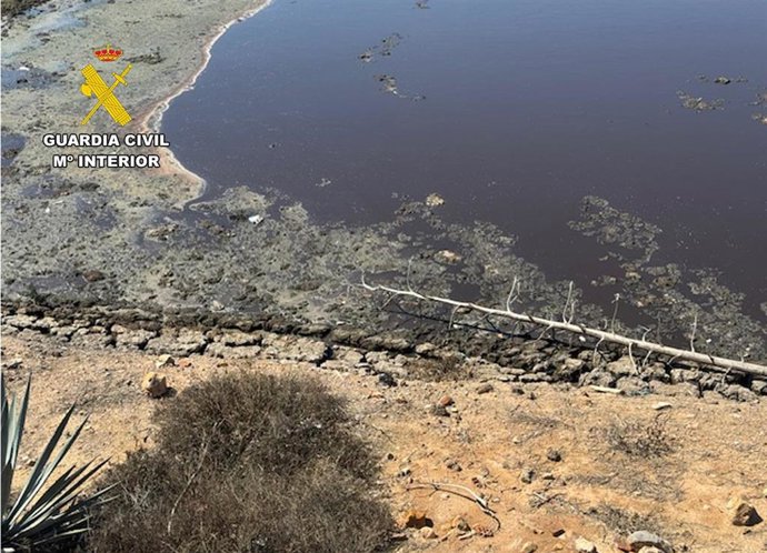 Guardia Civil investiga en Murcia a cuatro ganaderos por el vertido ilegal de purines