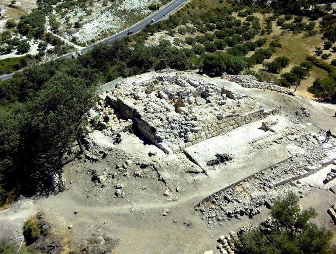 El yacimiento del Cerro de la Merced de Cabra.