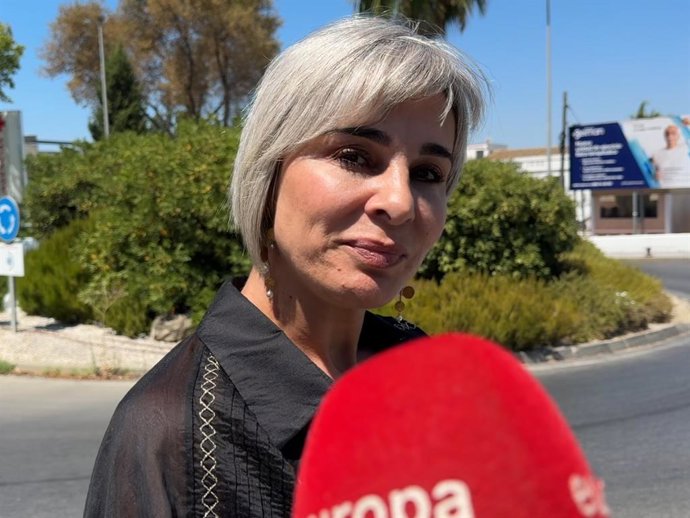 Ana María Aldón, muy afectada por los problemas de salud que atraviesa su familia