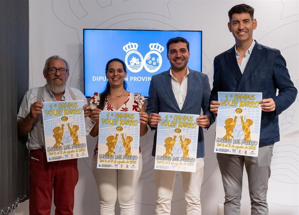 Presentación en la Diputación Provincial de las fiestas patronales de Lucena del Puerto.