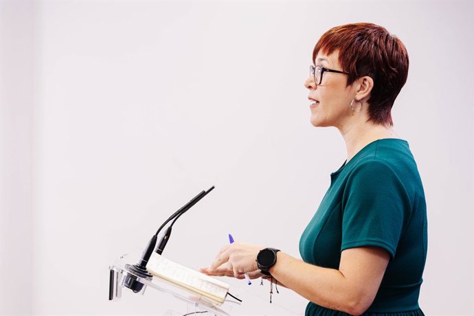 Archivo - Arxiu - La diputada de Compromís Àgueda Micó durant una roda de premsa