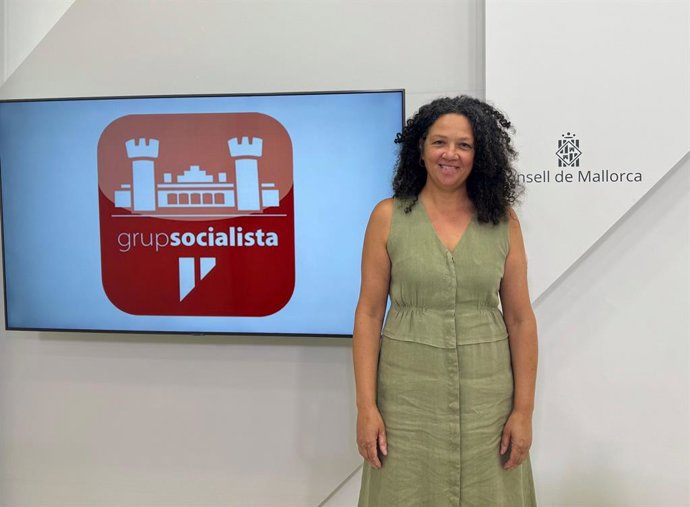 La portavoz socialista en el Consell de Mallorca, Catalina Cladera.