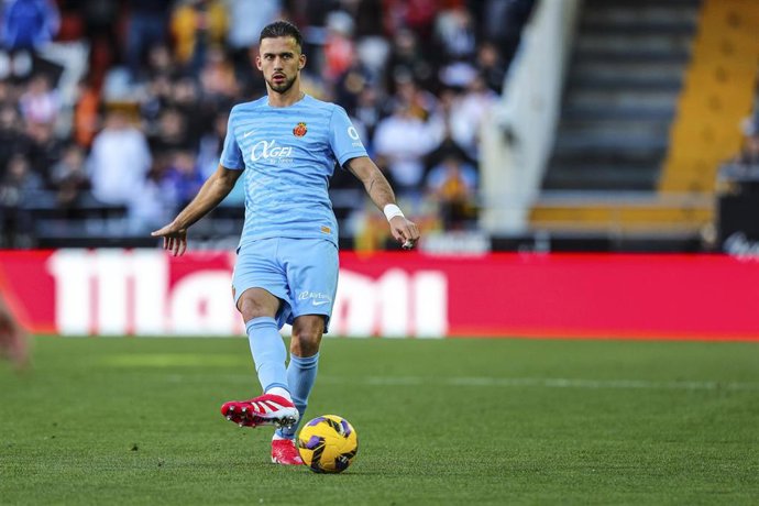 Archivo - Jose Copete of Mallorca in action during the Spanish league, La Liga EA Sports, football match played between Valencia CF and RCD Mallorca at Mestalla stadium on March 30, 2025, in Valencia, Spain.