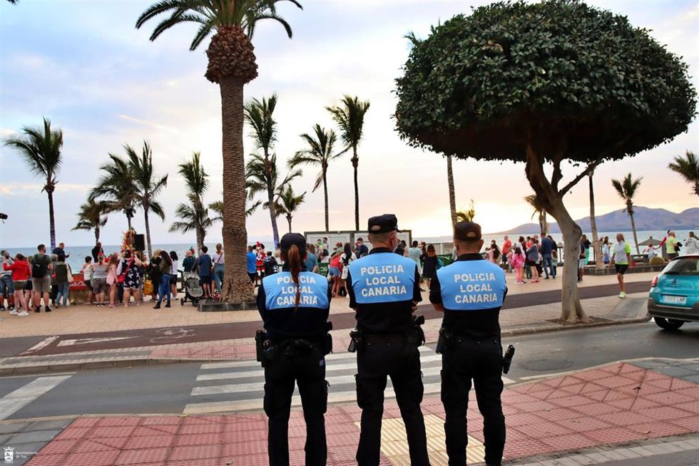 Agentes de la Policía Local de Tías