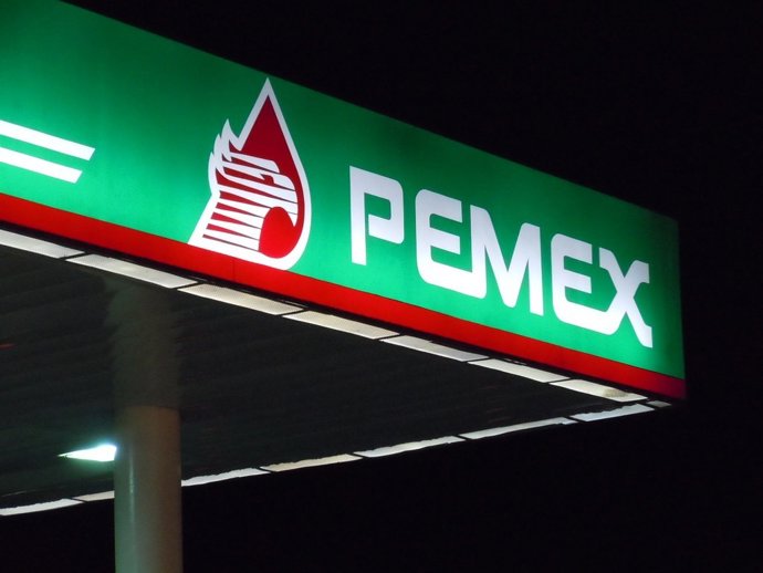 Archivo - Logo de Pemex.
