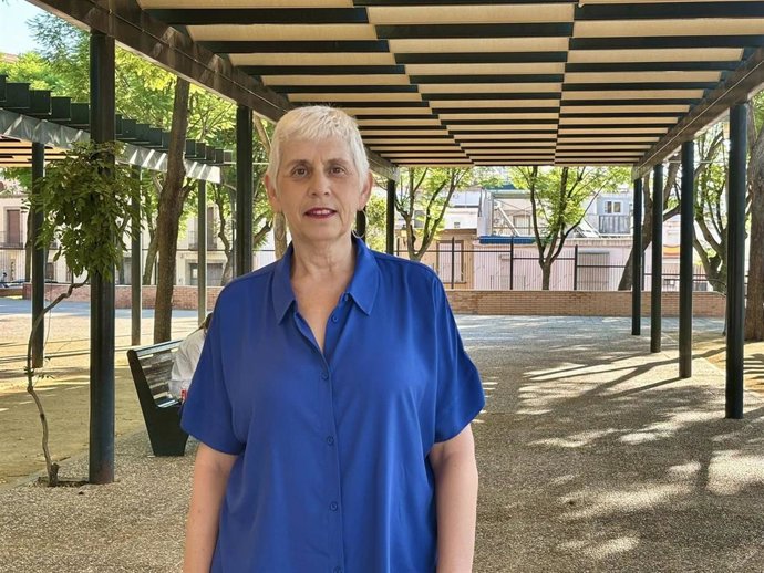 La concejala María Luisa Campos en el parque Centro