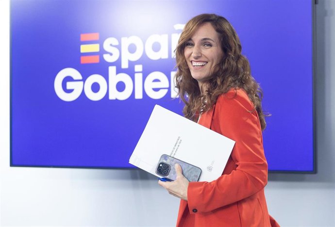 Archivo - Imagen de archivo de la ministra de Sanidad, Mónica García, tras una rueda de prensa posterior a la reunión del Consejo de Ministros.