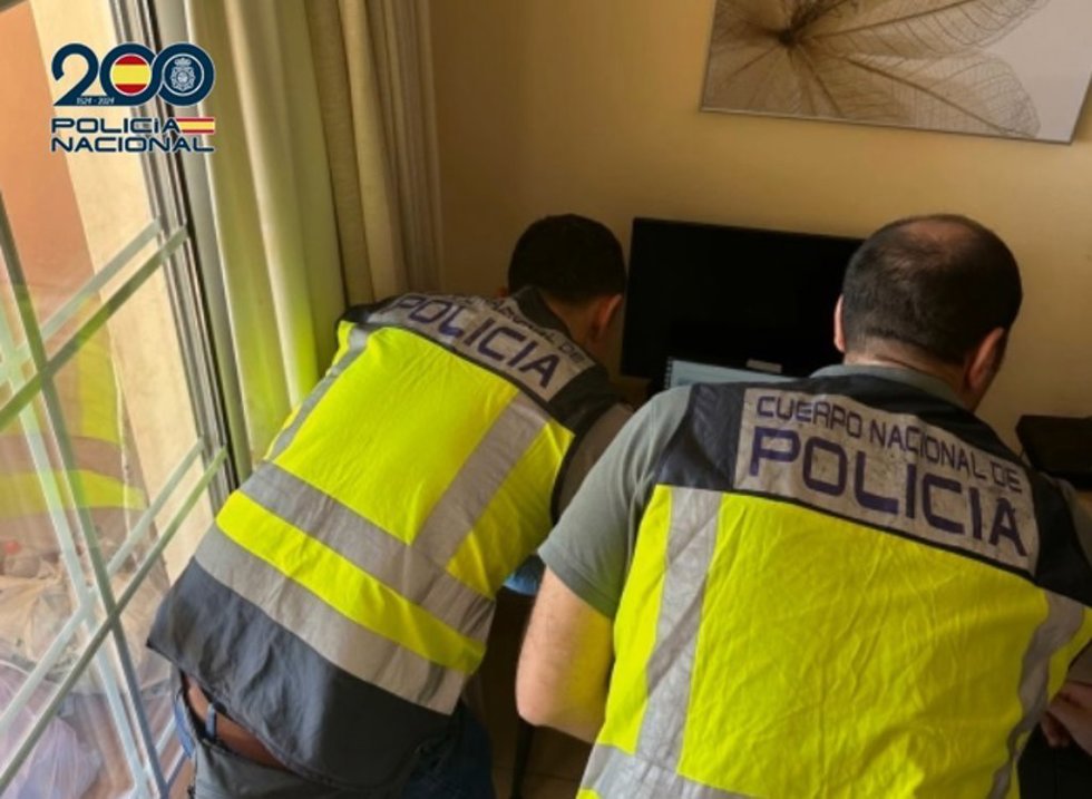 Agentes de la Policía Nacional